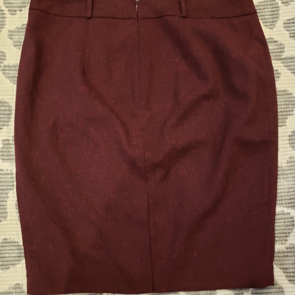 Size 16 skirt - Picture 4 of 8